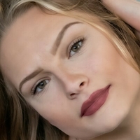 Jade Baby Çıplak