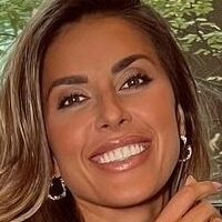 Jana Azizi Çıplak