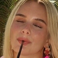 johanna.jrr Çıplak