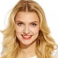 Jolina Fust Çıplak