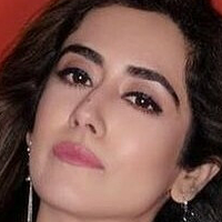 Jonita Gandhi Çıplak