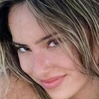 Julia Ernst Çıplak