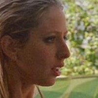 Julia Levy-Boeken Çıplak
