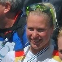 Julia Lier Çıplak