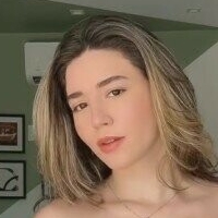 Juliane Carvalho Çıplak