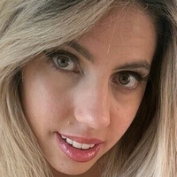 Jully Lov Çıplak