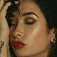 Karen Cabrera Çıplak