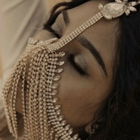 Karina Kabir Çıplak