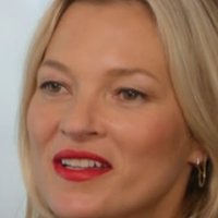 Kate Moss Çıplak