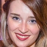Katrin Korb Çıplak