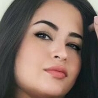 Kelly Johana Çıplak