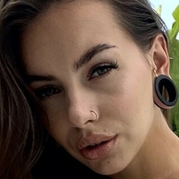 Kendra Lane Çıplak