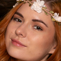 Kristin Kazz Çıplak