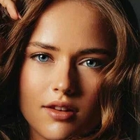 Kristina Pimenova Çıplak