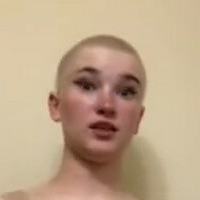 Kyliebodell Çıplak