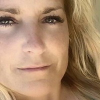 Laila Bagge Çıplak