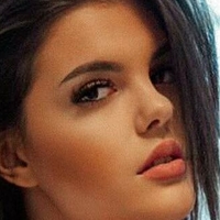Lara Benjamina Winter Çıplak