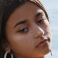 Lara Micaelo Çıplak