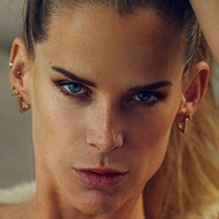 Laura Sneijders Çıplak