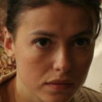 Laura Vasiliu Çıplak