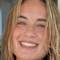 Lauren Klem Çıplak