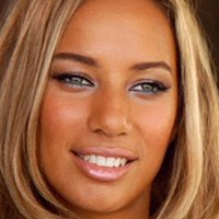 Leona Lewis Çıplak
