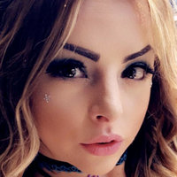 Leslie Nicole Çıplak