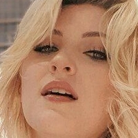 Lexie Grace Love Çıplak