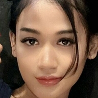 lilamber Çıplak