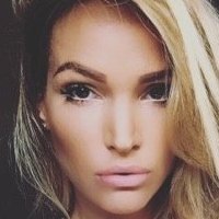 Linda Zimany Çıplak