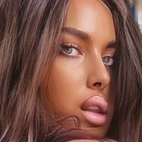lindaadams Çıplak