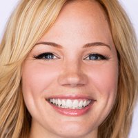 Lisa Schwartz Çıplak