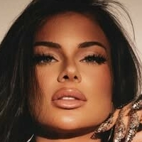 Liv Gaudenzi Çıplak