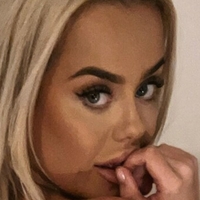 Loren Lucia Çıplak