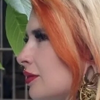 Lyn_k44 Çıplak