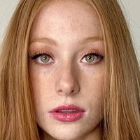 Madeline Ford Çıplak