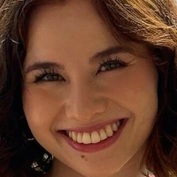 Mariareushuang Çıplak