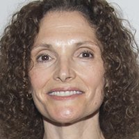 Mary Elizabeth Mastrantonio Çıplak