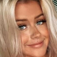 Mikki Marie Çıplak