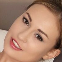 Mila Secret Çıplak