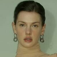 Mirthe Dijkstra Çıplak