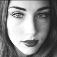 Molly DeVon Çıplak