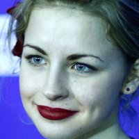 Molly Dunsworth Çıplak