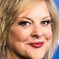 Nancy Grace Çıplak