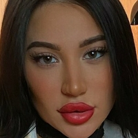 Natali Fuentess Çıplak
