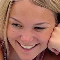 Nina Haberl Çıplak