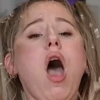 official_haylee Çıplak