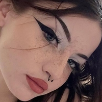 Ok.Naomi Çıplak