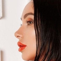 Olesya Levina Çıplak