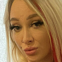 oliviahazeee Çıplak